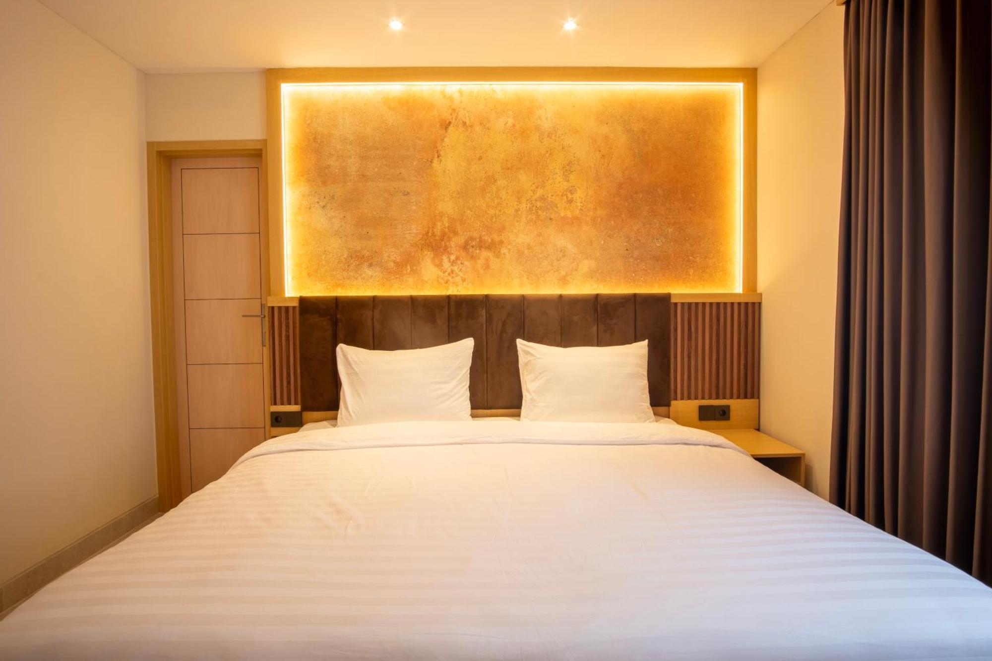 Redliving Apartemen Premium Exclusive Seturan Yogyakarta Esterno foto